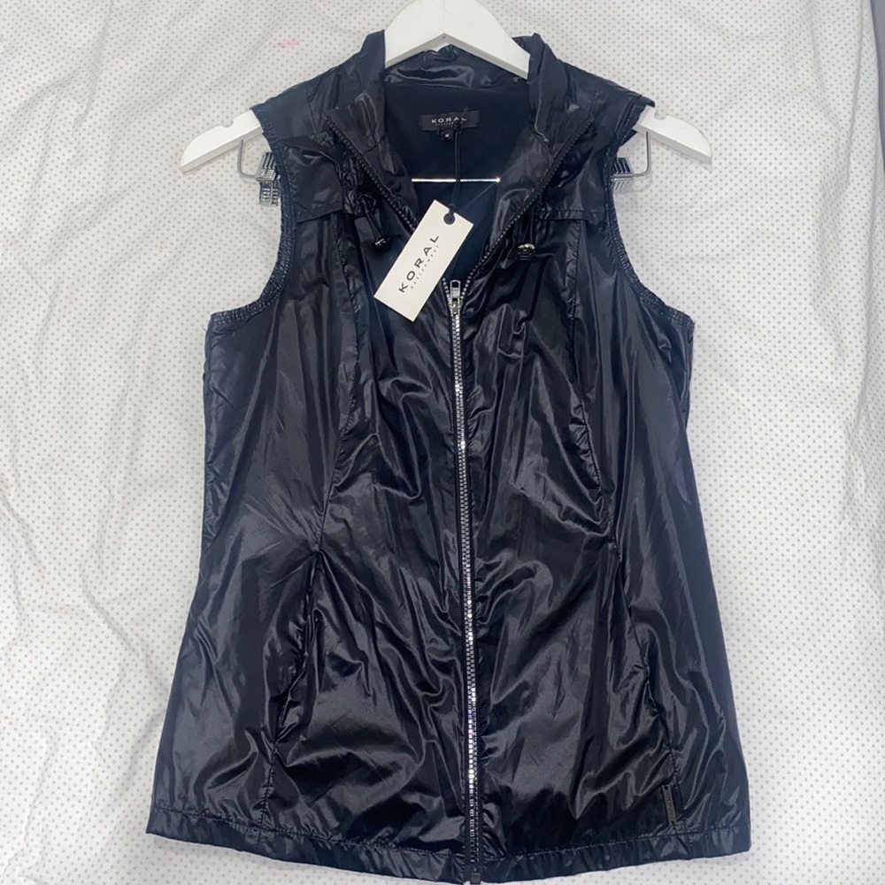 NWT KORAL vest